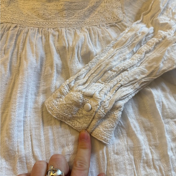 White American Eagle Blouse - Picture 4 of 5